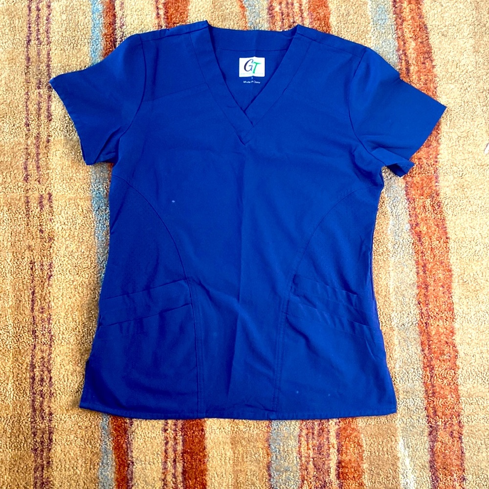 Women’s scrub top
